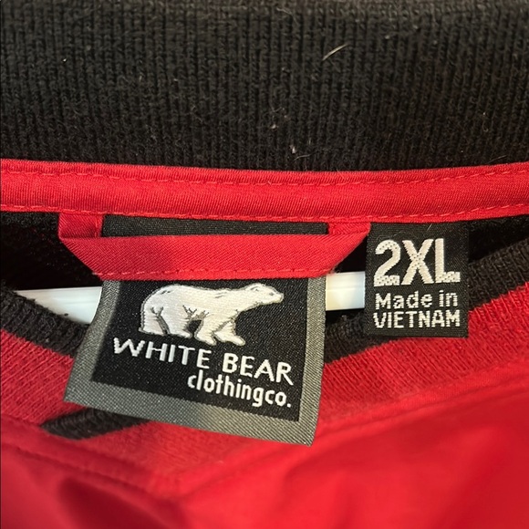 Wisconsin Red V-Neck - Picture 3 of 3